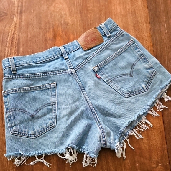 Levis  Blue Women's Shorts size 34 - Picture 1 of 8